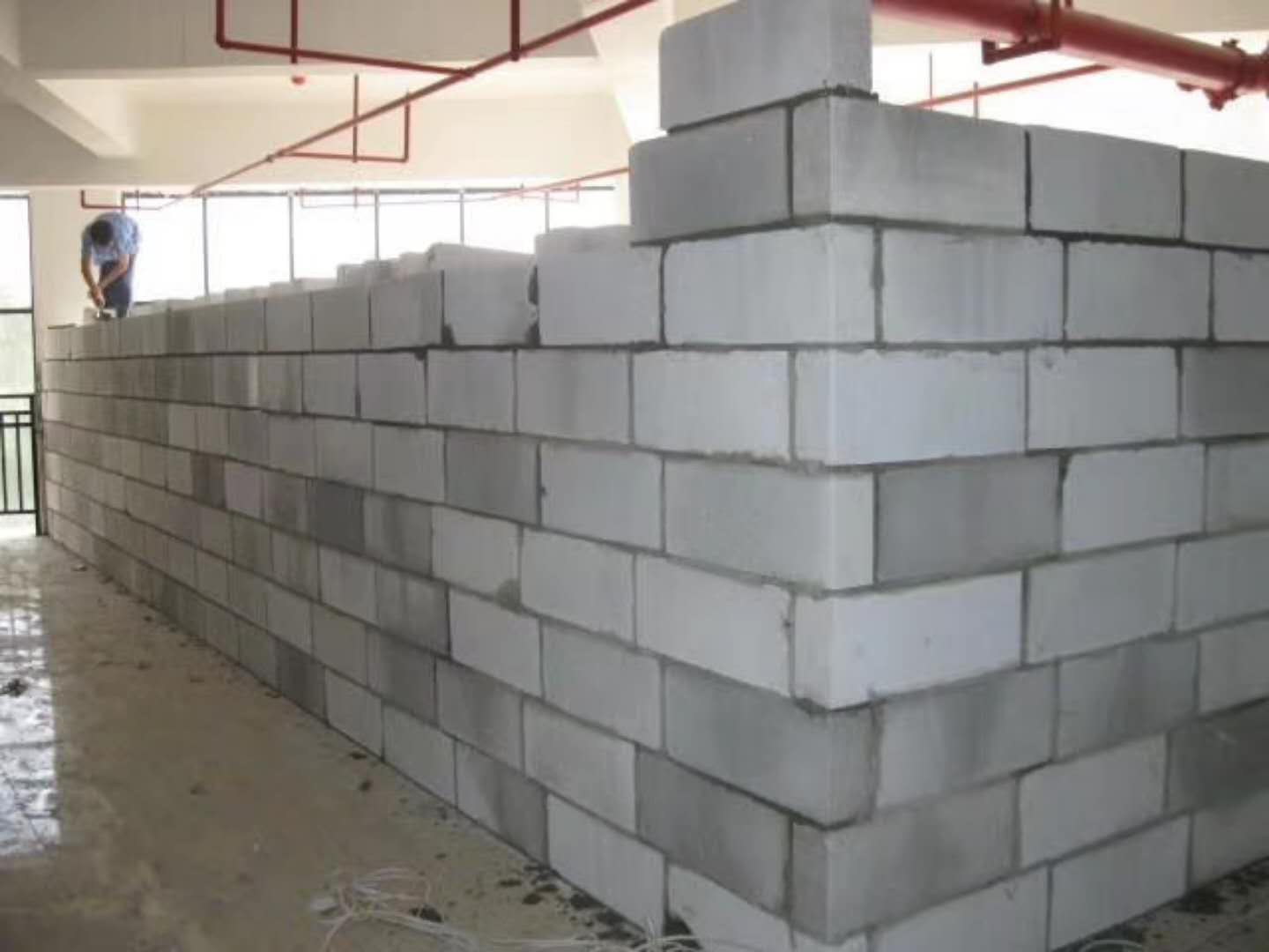 嘉兴蒸压加气混凝土砌块承重墙静力和抗震性能的研究